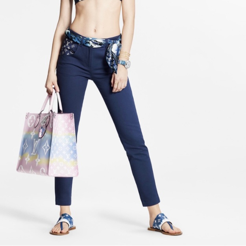 AUTH LOUIS VUITTON ESCALE JEANS